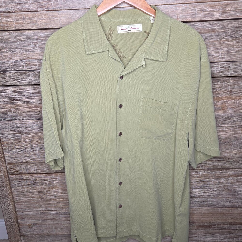Tommy Bahama Men's Large Relaxed Silk Short Sleeve Button Down Shirt EUC